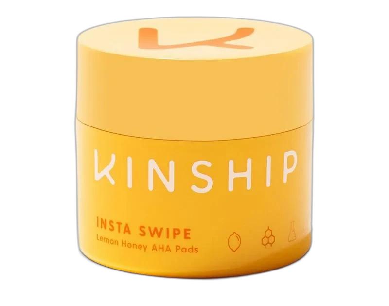 Kinship Insta Swipe Lemon Honey AHA Exfoliating Pads in a round clean-beauty jar